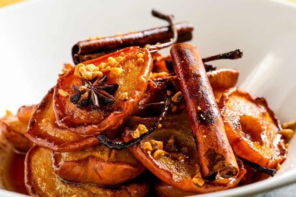 Kudos Crowne Plaza Causeway Bay - 香港銅鑼灣皇冠假日酒店 - OKiBook Hong Kong and Macau Restaurant Buffet booking 餐廳和自助餐預訂香港和澳門 - French Maple Vanilla Baked Pears法國楓糖香草焗香梨