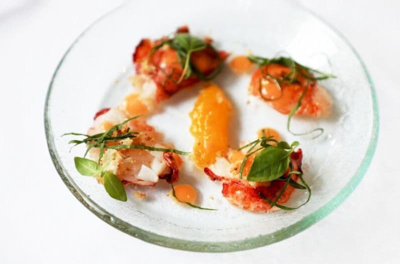 Alto 88 Regal Hongkong 富豪香港酒店 2 star Michelin guest chef - OKiBook Hong Kong Restaurant and buffet Booking -Lobster with Tangerine
