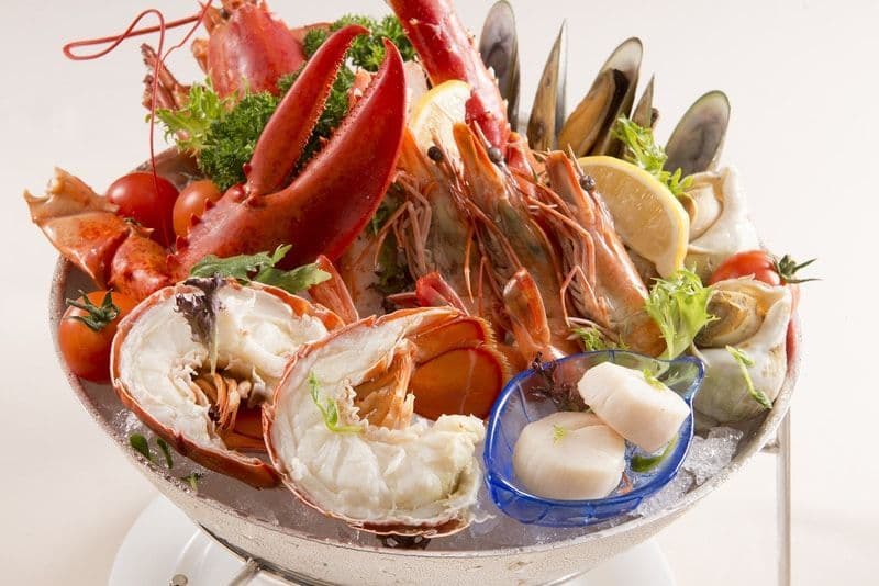 The China Coast Bar + Grill Regal Airport 華岸酒吧扒房 - 富豪機場酒店 - Cold Seafood Platter - OKiBook Hong Kong and Macau Restaurant Buffet booking 餐廳和自助餐預訂香港和澳門