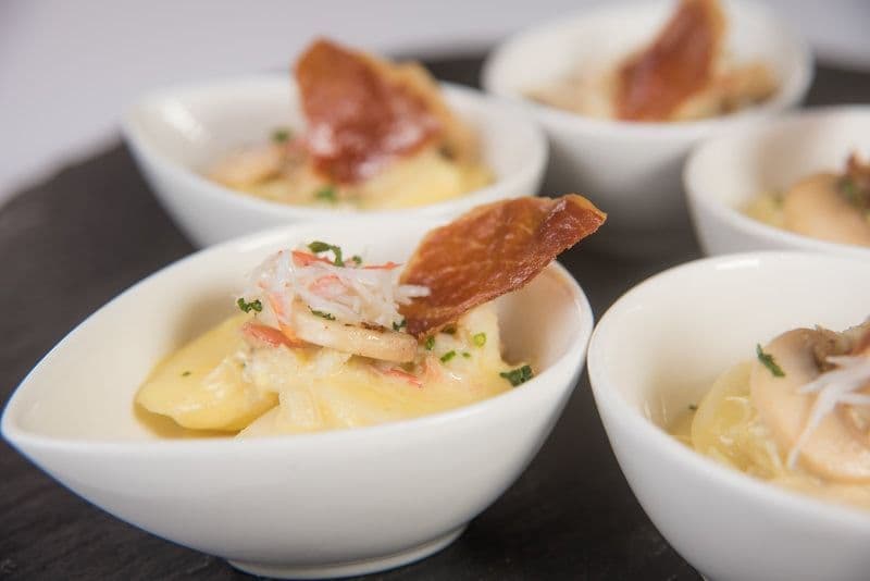 rsz_rice_pudding_carbonara_with_stone_crab_meat卡邦尼蟹肉芝士炒年糕_Harbour Restaurant - The Harbourview - 灣景廳 - 灣景國際 OKiBook Hong Kong Restaurant Booking 6