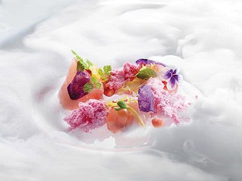 Japanese Hamachi Marinated with White Balsamic Vinegar and Snow Pomegranate - Alto 88 Regal Hongkong 富豪香港酒店Heinz Beck 3 star Michelin guest chef - OKiBook Hong Kong Restaurant Booking