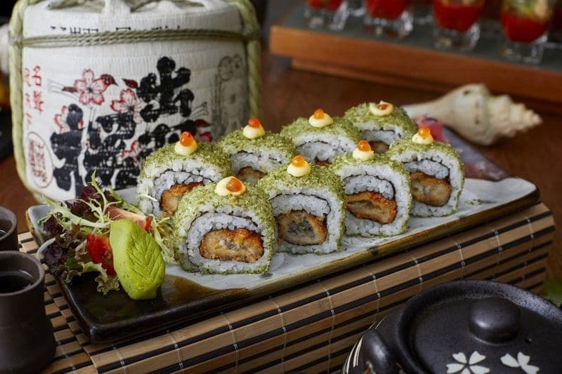 Bistro on the Mile 金域假日酒店 Holiday Inn Golden Mile - OKiBook Hong Kong Restaurant Booking 自助餐預訂香 - 炸蠔壽司Deep fried oyster sushi